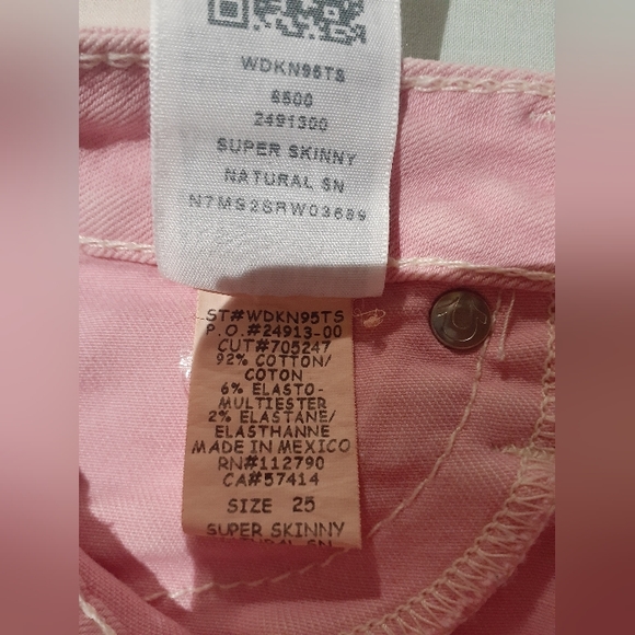 True Religion Women's Super Skinny Distressed Jeans Go Pink Size 25 - Picture 9 of 11